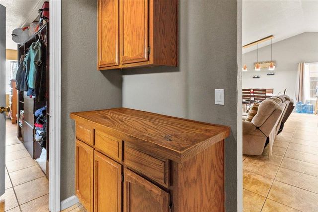 343 Diane Ct, Manteca, CA 95336