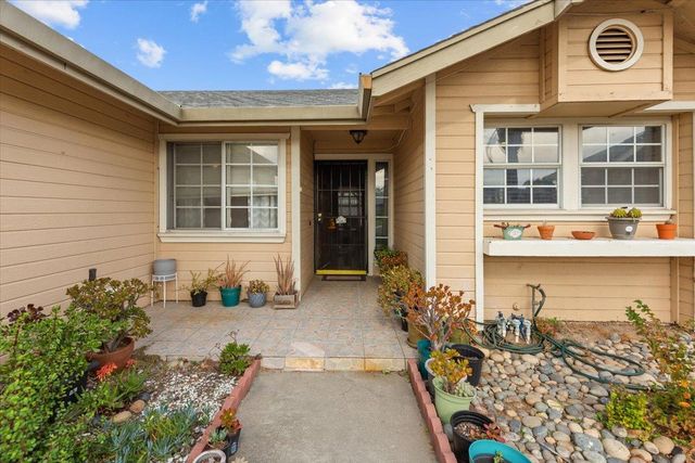 343 Diane Ct, Manteca, CA 95336