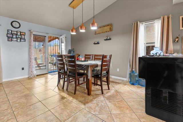 343 Diane Ct, Manteca, CA 95336