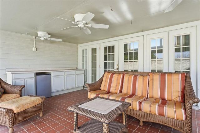 2100 Winnie Street, Lake Charles, LA 70601