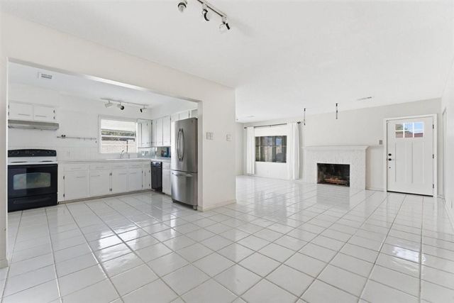 2100 Winnie Street, Lake Charles, LA 70601