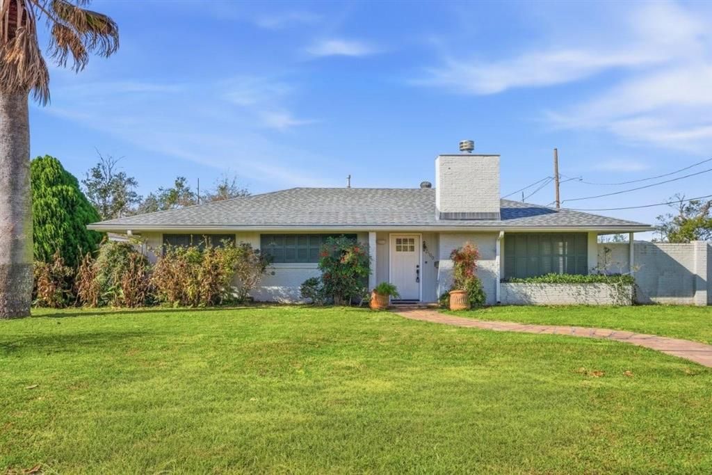 2100 Winnie Street, Lake Charles, LA 70601