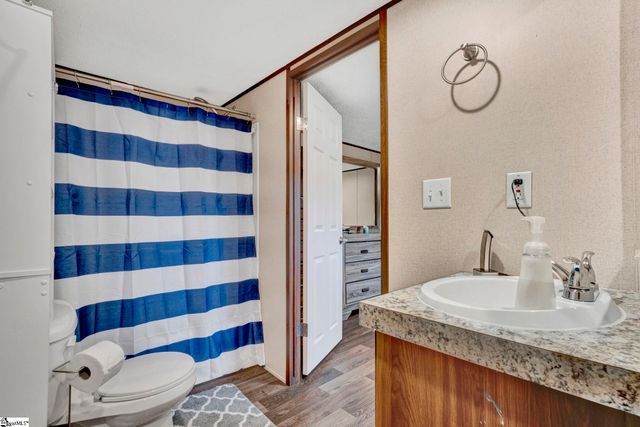 150 Jolley Road, Inman, SC 29349