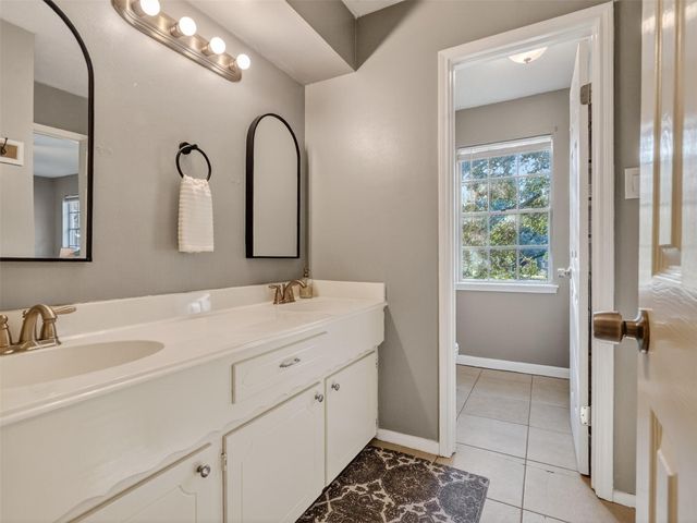 732 River Plantation Drive, Conroe, TX 77302