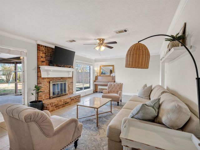 732 River Plantation Drive, Conroe, TX 77302