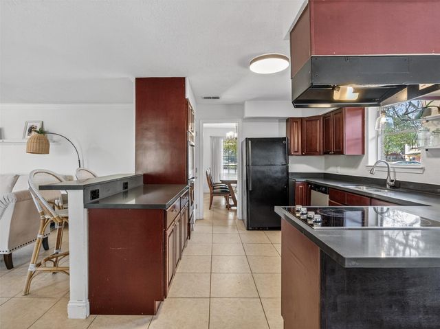 732 River Plantation Drive, Conroe, TX 77302