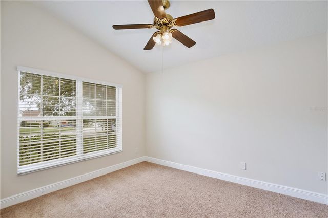 942 WILLOW OAK LOOP, Minneola, FL 34715