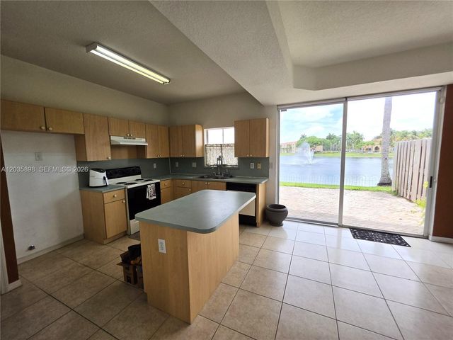 11437 NW 62nd Terrace 232, Doral, FL 33178
