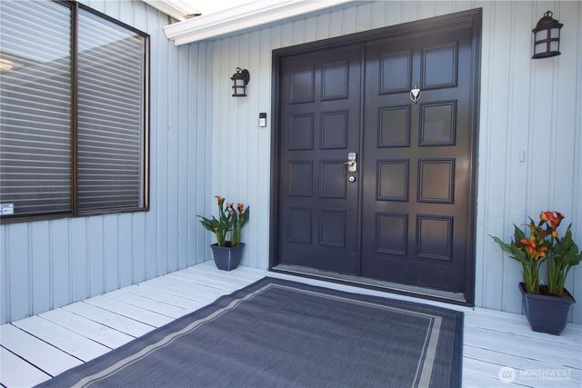 28635 11th Avenue S, Federal Way, WA 98003