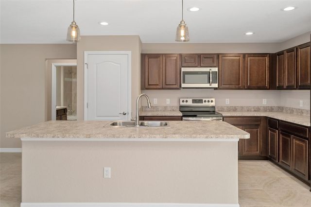 16476 KAKAWI ROAD, Brooksville, FL 34614
