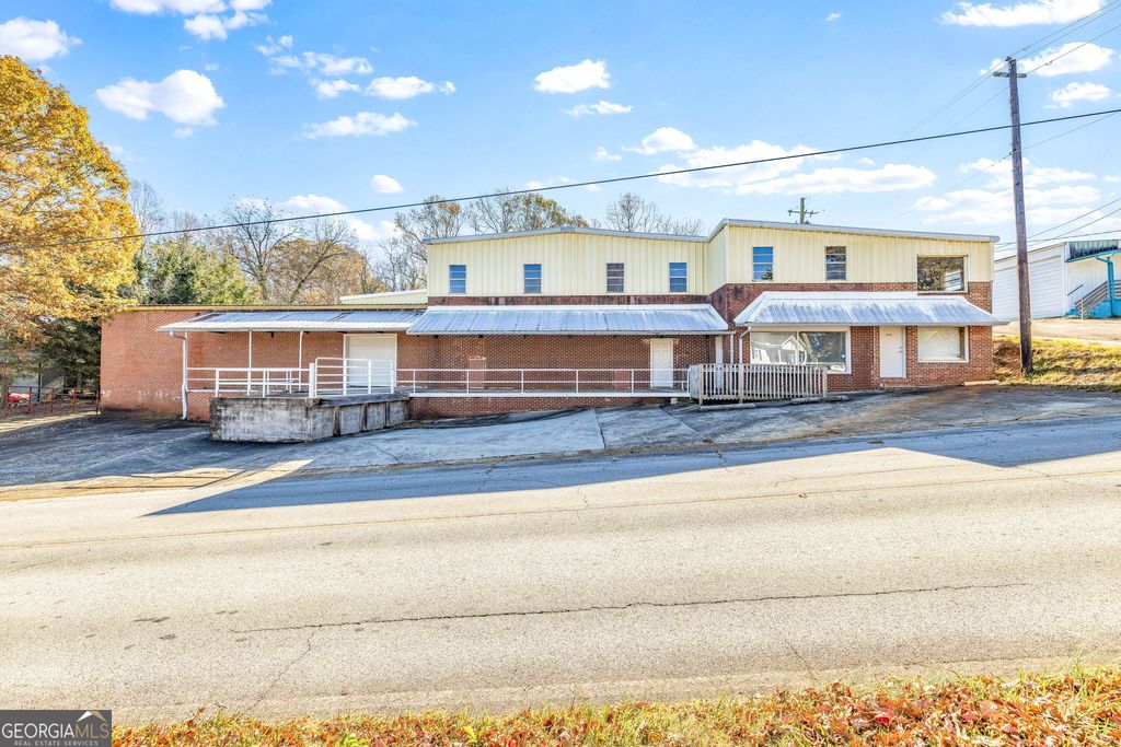 438 Irvin Street, Cornelia, GA 30531 — exterior