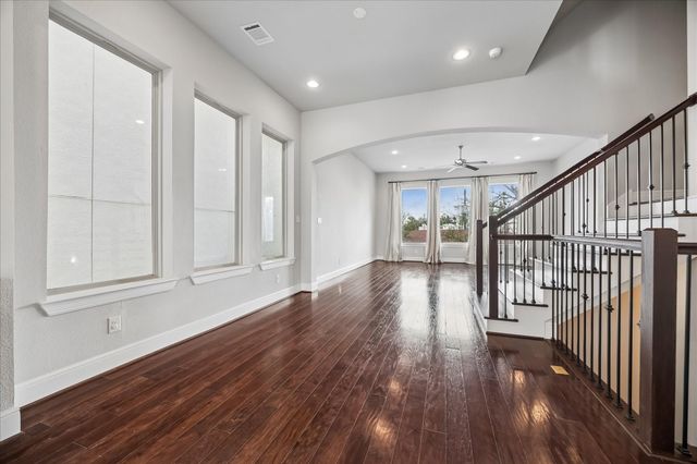 4016 Barnes Street, Houston, TX 77007