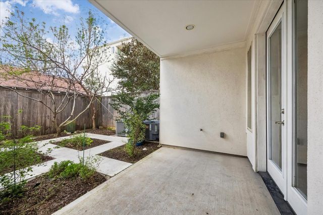 4016 Barnes Street, Houston, TX 77007