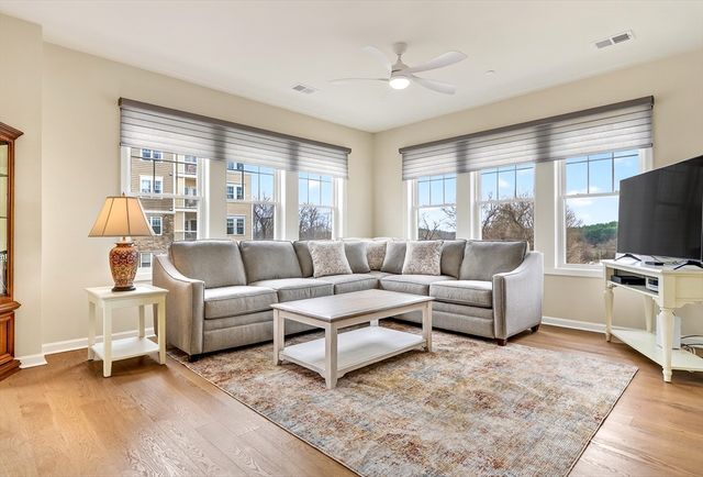 1207 Codman Way 1207, Westborough, MA 01581