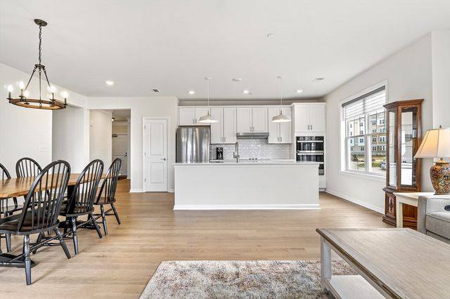 1207 Codman Way 1207, Westborough, MA 01581