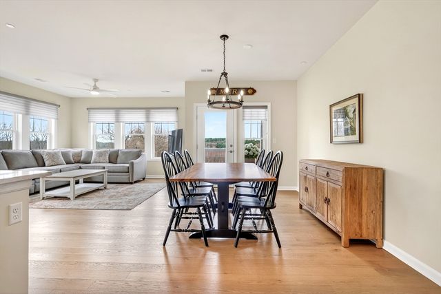 1207 Codman Way 1207, Westborough, MA 01581