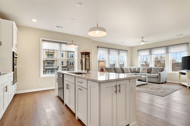 1207 Codman Way 1207, Westborough, MA 01581