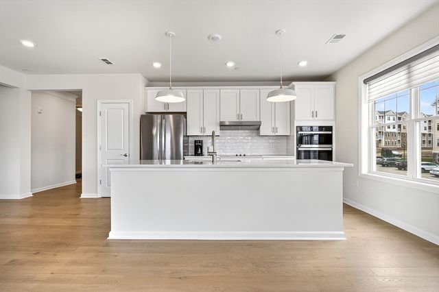 1207 Codman Way 1207, Westborough, MA 01581