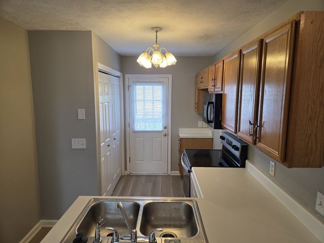 604 Hugh Duffy Cv, La Vergne, TN 37086