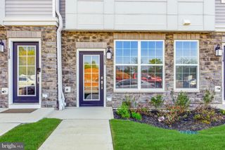 116 LEONA STEWART, Pennington, NJ 08534