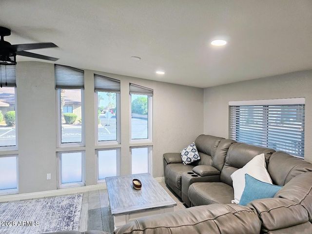 8103 E SOUTHERN Avenue 224, Mesa, AZ 85209
