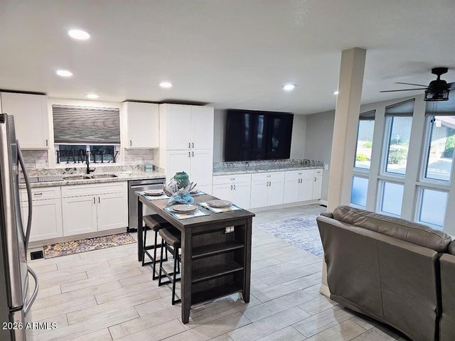 8103 E SOUTHERN Avenue 224, Mesa, AZ 85209