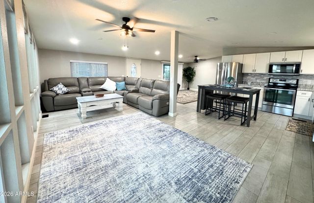 8103 E SOUTHERN Avenue 224, Mesa, AZ 85209