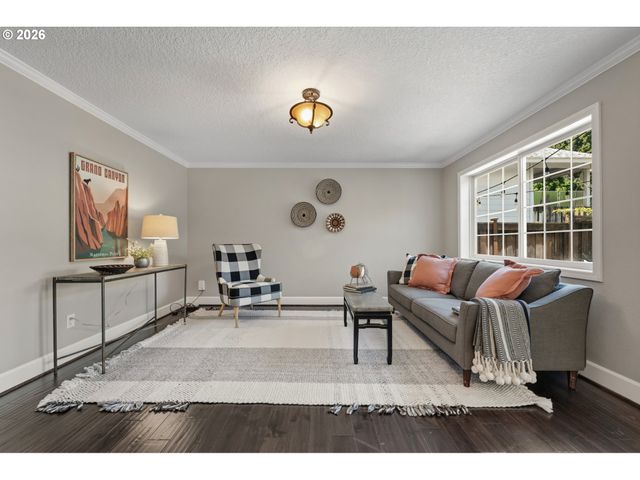 13265 Sw HANSON Ln, Beaverton, OR 97008