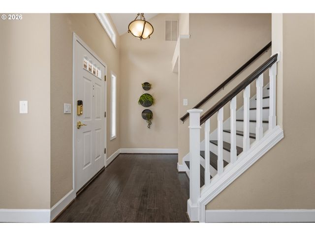 13265 Sw HANSON Ln, Beaverton, OR 97008