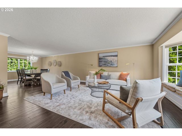 13265 Sw HANSON Ln, Beaverton, OR 97008