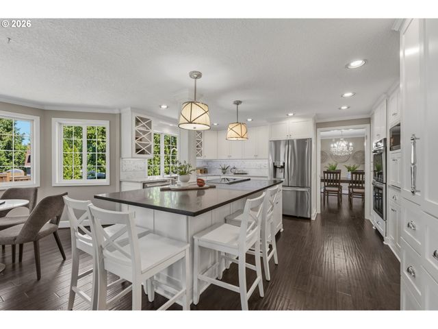 13265 Sw HANSON Ln, Beaverton, OR 97008