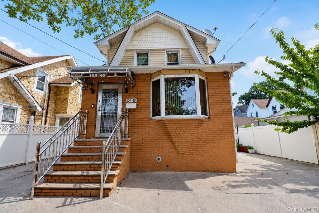 109-49 123rd St, South Ozone Park, NY 11420 — photo 4