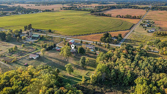 13191 Harder Road, Three Rivers, MI 49093