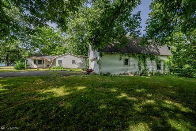 35176 Chestnut Ridge Road, North Ridgeville, OH 44039