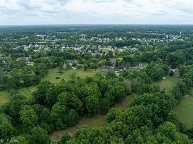 35176 Chestnut Ridge Road, North Ridgeville, OH 44039