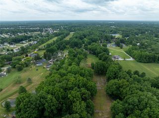35176 Chestnut Ridge Road, North Ridgeville, OH 44039