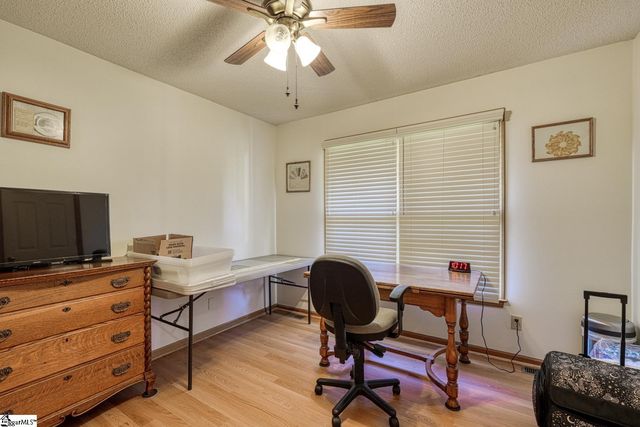 366 Shallowford Drive, Boiling Springs, SC 29316