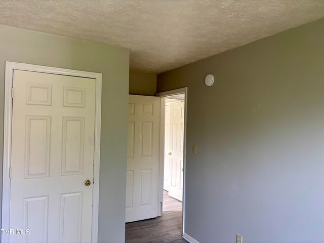 148 Kitty Cole Lane, Dungannon, VA 24245