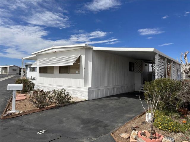 14411 Palmdale 6, Victorville, CA 92392