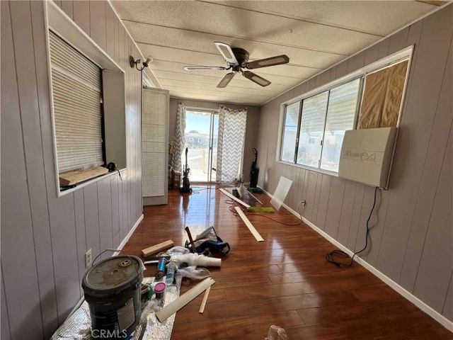 14411 Palmdale 6, Victorville, CA 92392