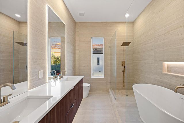 2021 Wilburforce Street W, Houston, TX 77091