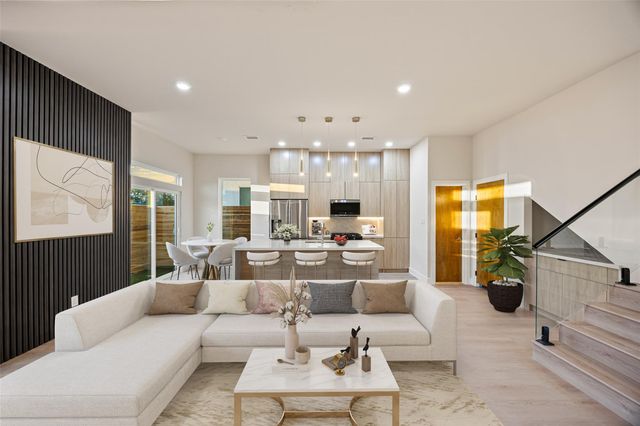 2021 Wilburforce Street W, Houston, TX 77091