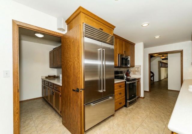 1318 21st Avenue NE, Rochester, MN 55906