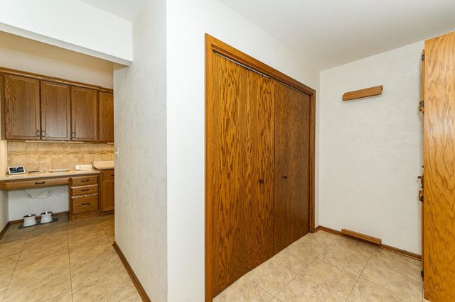 1318 21st Avenue NE, Rochester, MN 55906