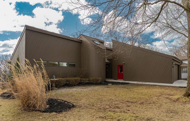 1318 21st Avenue NE, Rochester, MN 55906