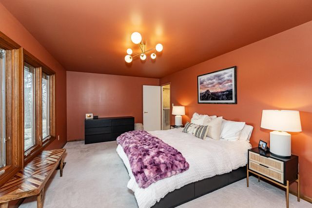 1318 21st Avenue NE, Rochester, MN 55906