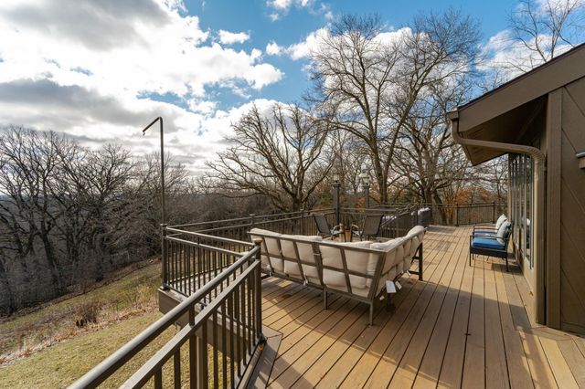 1318 21st Avenue NE, Rochester, MN 55906