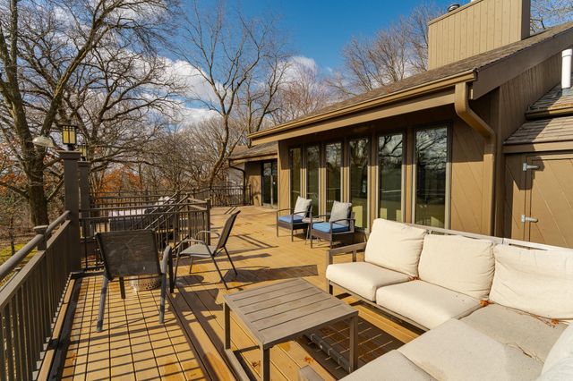 1318 21st Avenue NE, Rochester, MN 55906