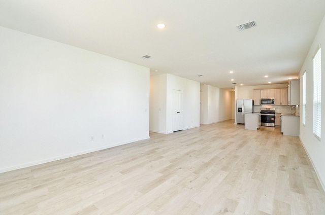 30554 Longmorn Glass Ln, Waller, TX 77484