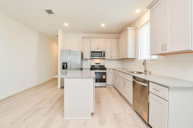 30554 Longmorn Glass Ln, Waller, TX 77484